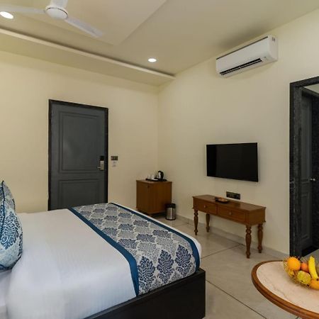 Traavista Aravali Mahal Ξενοδοχείο Ουνταϊπούρ Εξωτερικό φωτογραφία