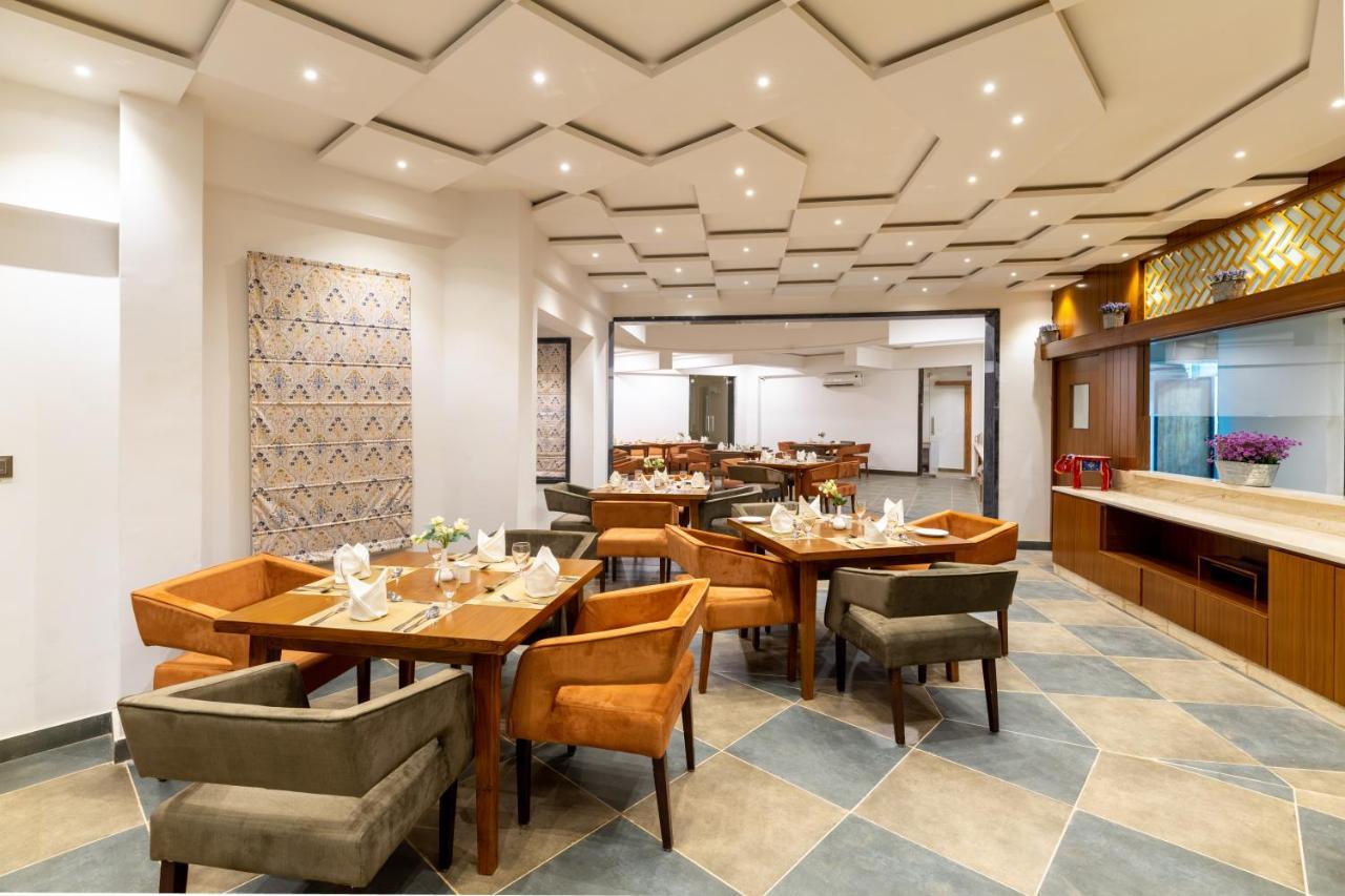 Traavista Aravali Mahal Ξενοδοχείο Ουνταϊπούρ Εξωτερικό φωτογραφία