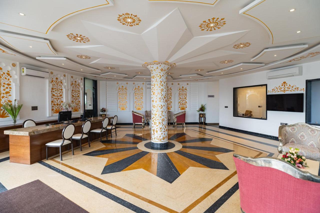 Traavista Aravali Mahal Ξενοδοχείο Ουνταϊπούρ Εξωτερικό φωτογραφία