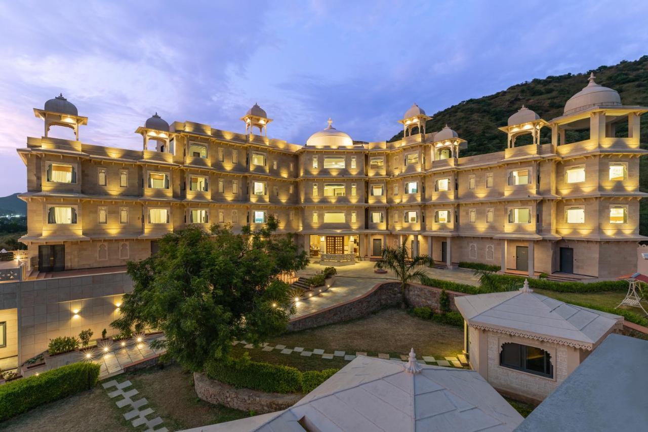 Traavista Aravali Mahal Ξενοδοχείο Ουνταϊπούρ Εξωτερικό φωτογραφία